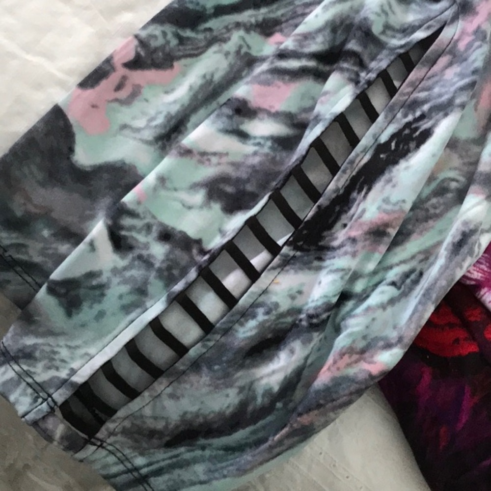 No Boundaries Bundle of 2 Pairs Leggings - Picture 5 of 9